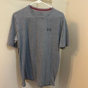 Gray under armour shirt